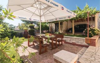 2 Bedroom Amazing Home In Pula - Pula - 5