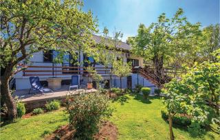 3 Bedroom Lovely Home In Hreljin - Hreljin - 2