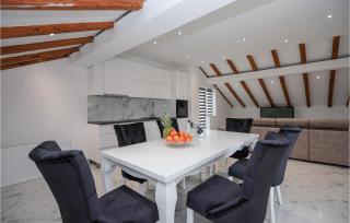 Lovely Home In Podbablje Gornje - 5