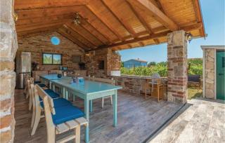 Eight-Bedroom Holiday Home In Pasman - Pašman - 3