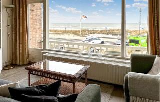 Zwaluwnest - Bergen aan Zee - 0