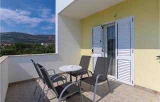 Awesome Home In Kastel Novi With Wifi - Kaštela - 5