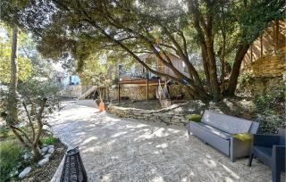 Nice Home In St-Bauzille-De-Montmel - 4
