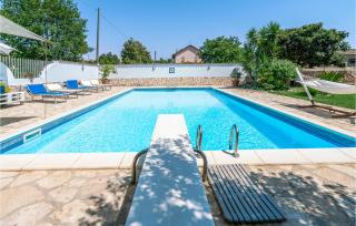 2 Bedroom Cozy Home In Sabaudia - 2