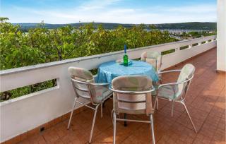 2 Bedroom Beautiful Apartment In Punat - Punat - 0