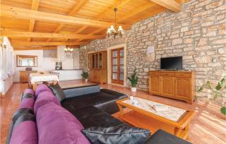 Awesome Home In Rovinj - Rovinj - 9