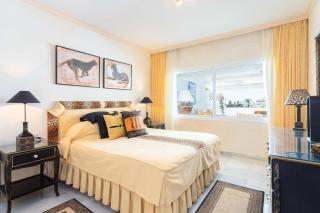 Bahia de Marbella Apartment - 1