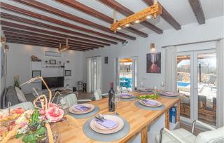 Nice Home In Kaocine - Miljevci - 7