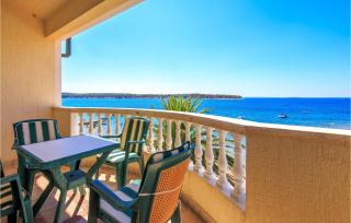 Nice Apartment In Banjol - 0