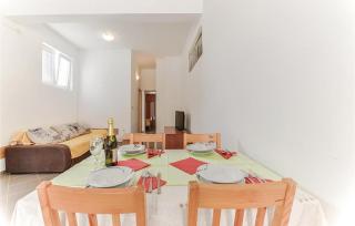 1 Bedroom Amazing Apartment In Biograd - Biograd na Moru - 7