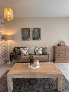 Wild Olive 65 Farmhouse Style - 4