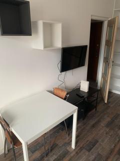 Your home 4 - with free parking - Košice - 8