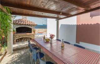 Gorgeous Home In Pula With Wifi - Pula - 8