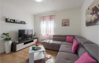 Gorgeous Home In Pula With Wifi - Pula - 7