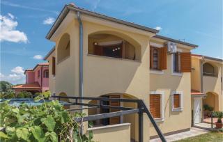 One-Bedroom Apartment In Fazana - Fažana - 0