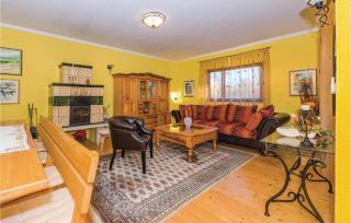 Three-Bedroom Holiday Home In Trbounje - Trbounje - 3