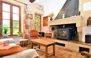 4 Bedroom Gorgeous Home In Marguerittes - Marguerittes - 7