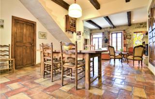 4 Bedroom Gorgeous Home In Marguerittes - Marguerittes - 5