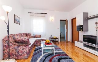 Two-Bedroom Apartment In Posedarje - Posedarje - 9