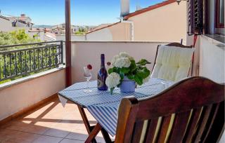 Cozy Apartment In Rovinj With Wifi - 4