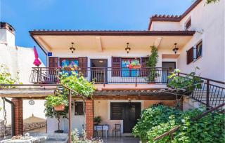 One-Bedroom Apartment In Gajana - Gajana - 3