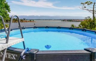 6 Bedroom Cozy Apartment In Nin - Nin - 8