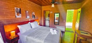 Cores e Flores da Serra Pousada by Concavus - 8