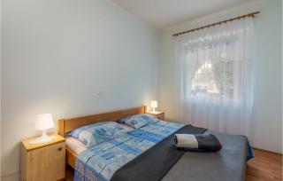 Beautiful Apartment In Pinezici - 6
