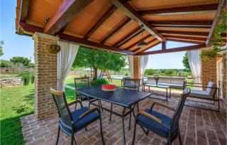 One-Bedroom Holiday Home In Cukrici - 7