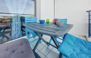 Awesome Apartment In Royan With Kitchen - Royan - 2