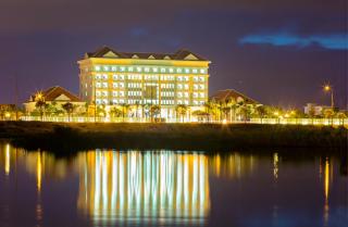 Ban Thach Riverside Hotel & Resort - Tam Kỳ - 9