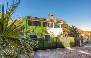 Cozy Apartment In Okrug Gornji - Trogir - 4