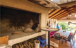 Beautiful Apartment In Dinjiska - 1