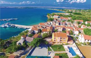 Apartment Privlaka With Sea View 10 - Privlaka - 8