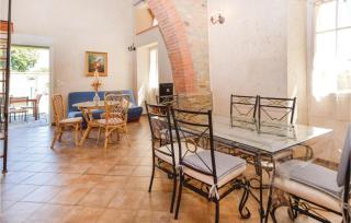 Amazing Home In Santa Maria Poggio - 8