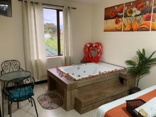 Hotel Las Mercedes Airport-Quito - 1