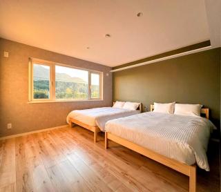 The Lobs 3, Rusutsu - 4