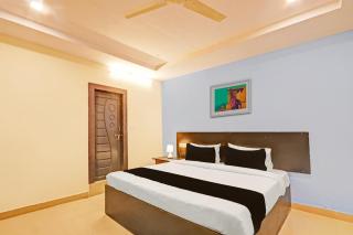 Hotel O M&N Grand - Pedda Ambarpet - 9