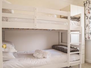 Paradise House - Honington - 1