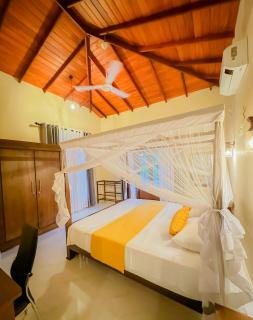 Solace Inn RESIDENCE - 5 Min Walk to Beach - Tangalle - 0