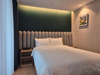 The solid residence - Elbon the stay by haeundae - 8
