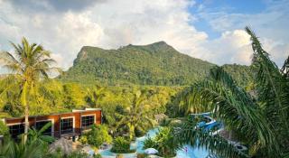 Warehouse18 Pool Cafe Resort - Surat Thani - 1