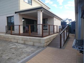 Tulka Waterfront Holiday Home - 2