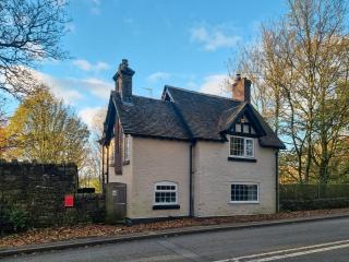 Tollgate Cottage - Leek - 0