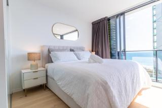 Broadbeach Luxury Ocean View Apartment - Oracle Tower 1 - 1Bed 1Study 1Bath 1Car - 4
