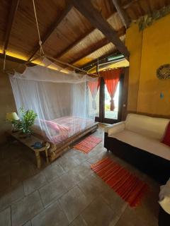 Fare Moemoea - Afaahiti - 5