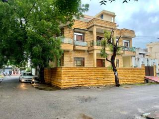 Karni Nivvas - Luxury Redefined - 1