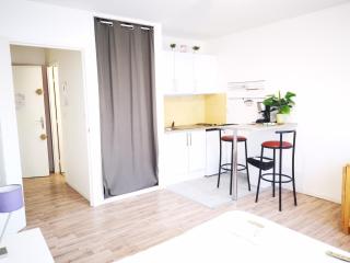 Appart 28m2 Metz Canal équipé meublé Wifi - Montigny-lès-Metz - 3