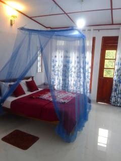 Nature's Glow Home Stay AND RESTAURANT - Ella - 0