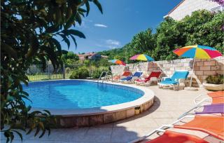 Five-Bedroom Apartment In Zaton Mali - Zaton - 1